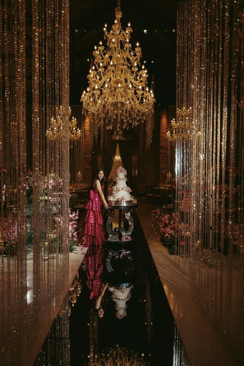 Noiva sob o lustre